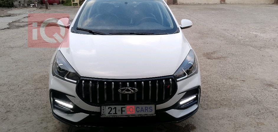 شيري أريزو 5